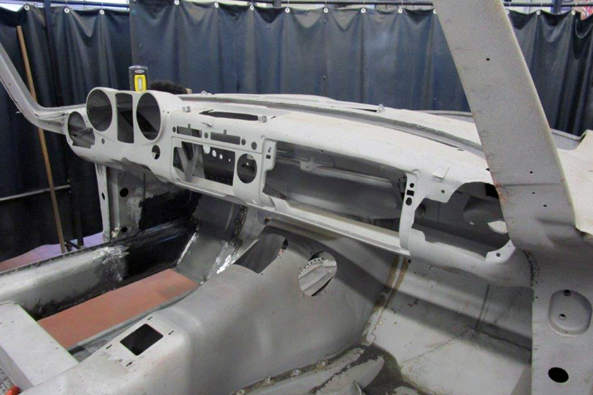 Restauration Mercedes-Benz 230 SL Pagode | ASTALLER Classic